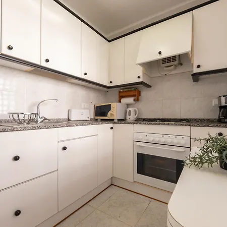 Pompeyo I By Interhome * Cambrils