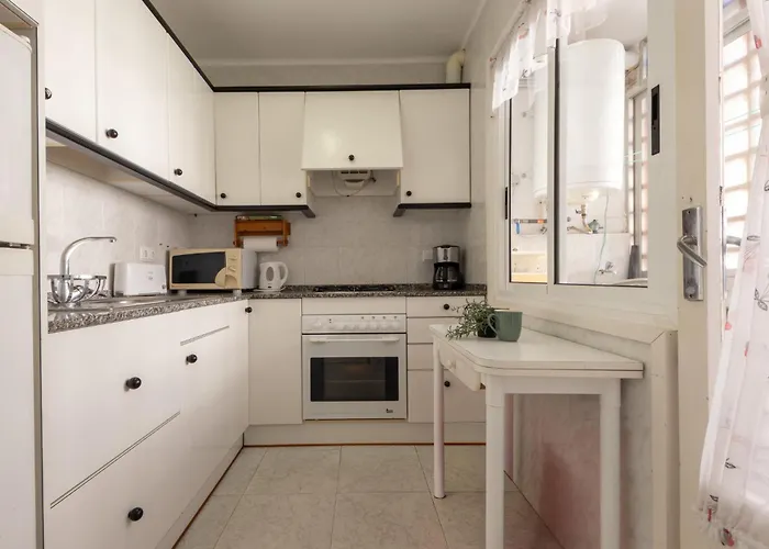 Pompeyo I By Interhome Apartmán