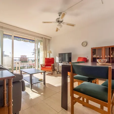 Pompeyo I By Interhome Apartamento